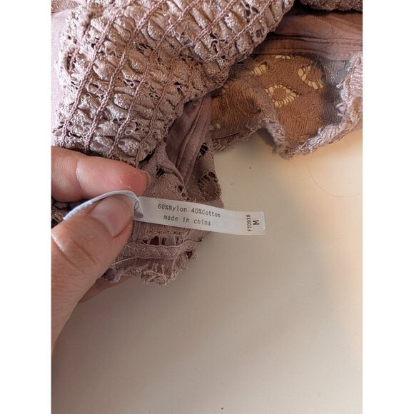 Lace Bralette Top By Anemone - Mauve Adjustable Straps Size Medium Smocked Back - Picture 3 of 4